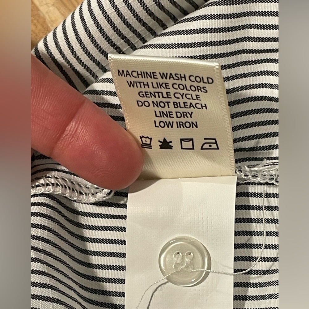 Max Studio NWT blouse, cuffed short sleeves, drk navy/white stripes, XL - Picture 10 of 10